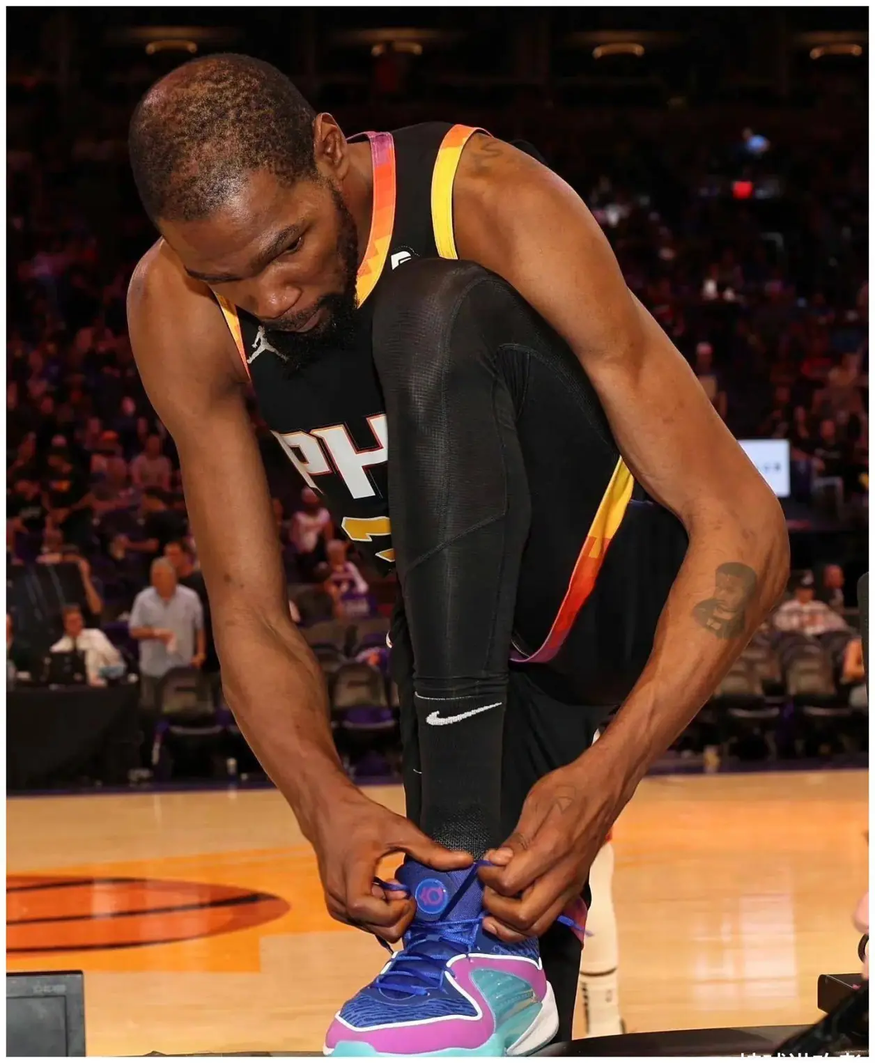 包含杜兰特陷入低谷，全明星入选连败，刷新队史纪录球队命运悬念！的词条