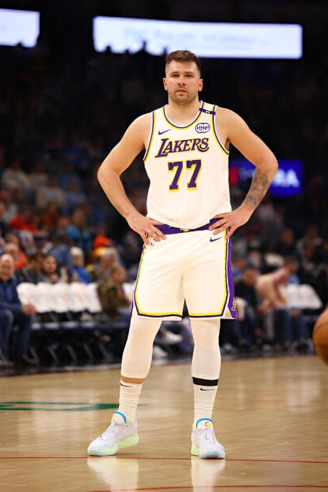 唐斯爆发新星，东契奇刷新纪录，迎来胜利球队迎来希望！